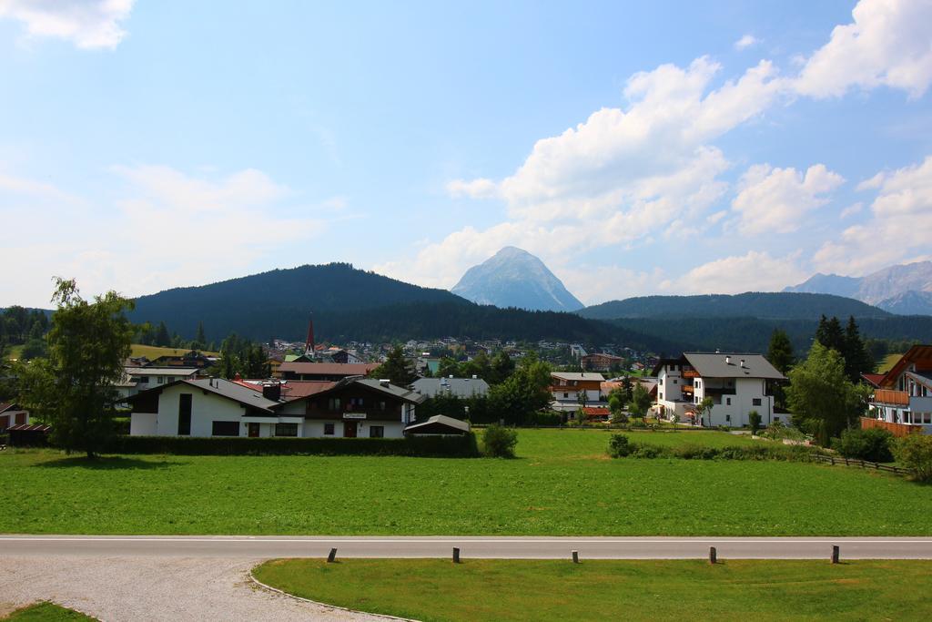Hotel Berghof Зеефельд в Тироле Экстерьер фото